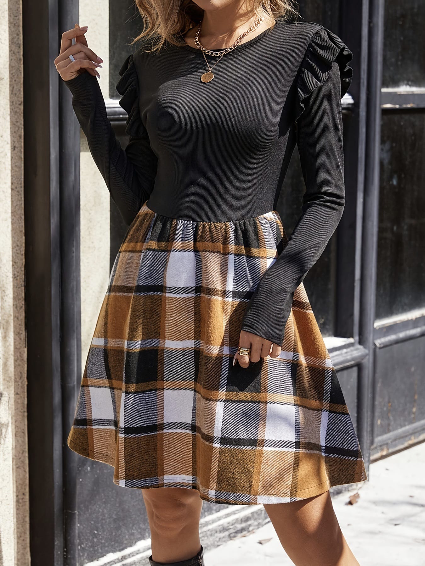 Women's Sunken Stripe Stitching Plaid Long Sleeve Dress - Image 6